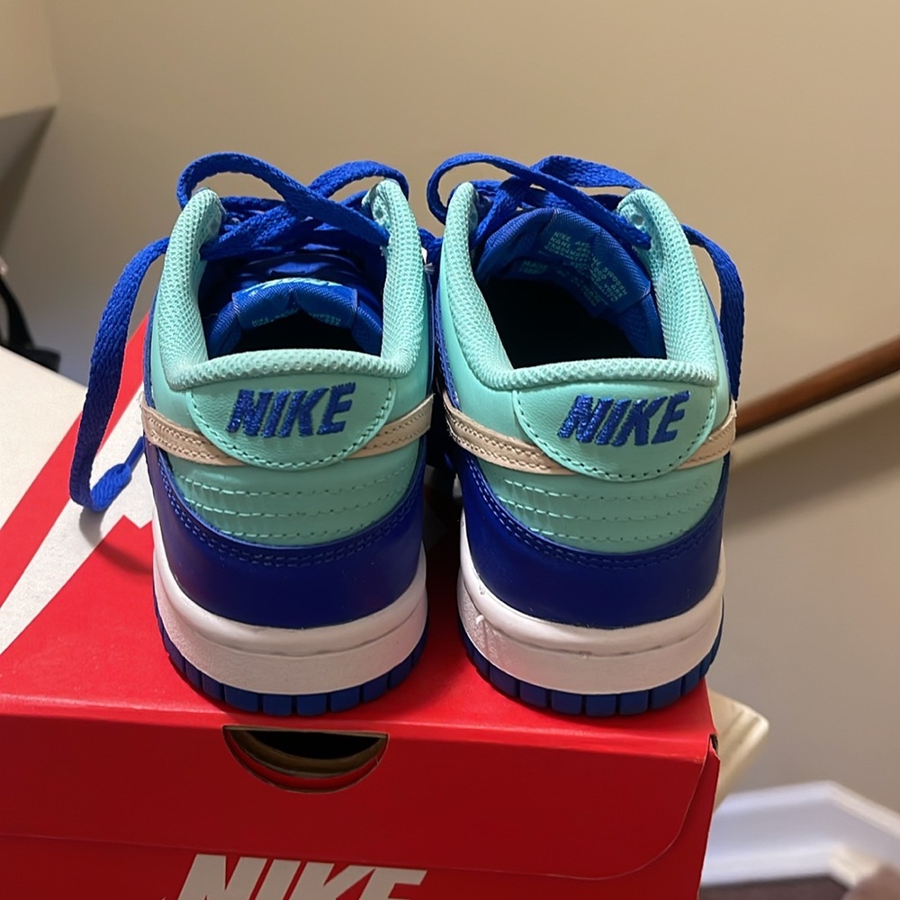 Nike Dunks - Picture 3 of 5